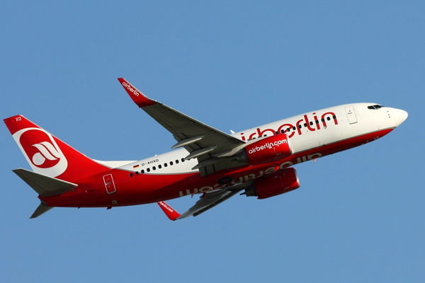 [Resim: air-berlin-iflas-etti_1509277306.jpg]