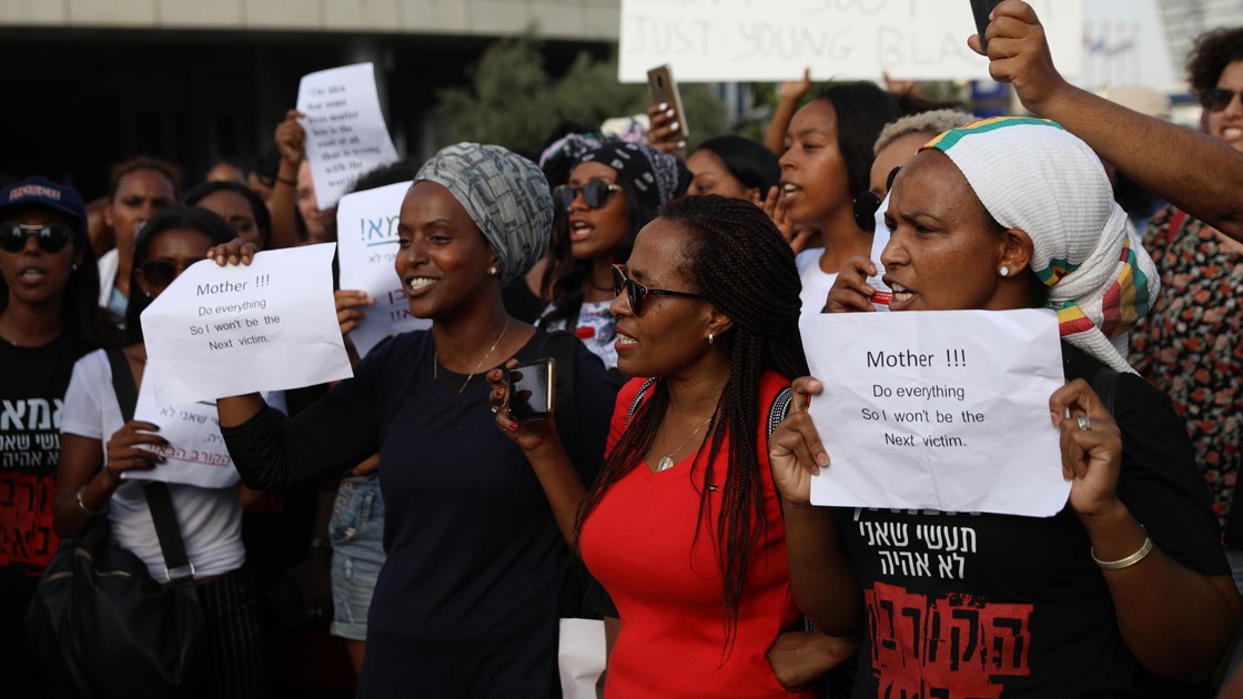 İsrail'de Etiyopyalı Yahudilerin ırkçılık karşıtı protestoları devam ediyor