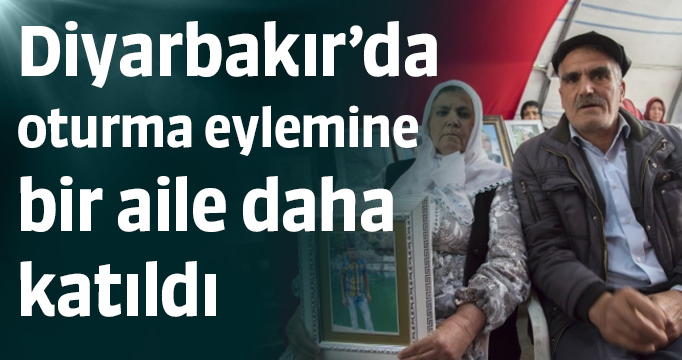 Diyarbakır'da oturma eylemine bir aile daha katıldı