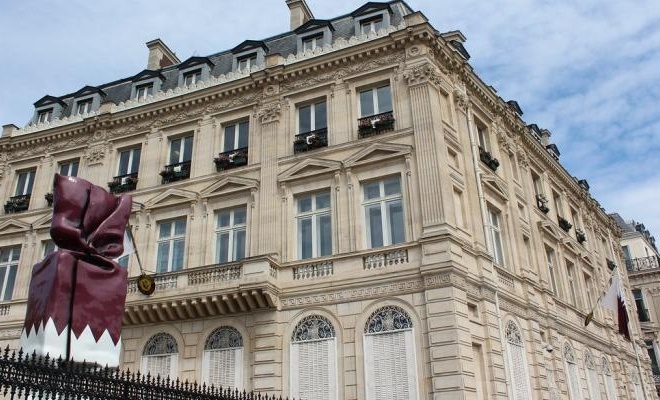 Katar'ın Paris Büyükelçiliğine girmeye çalışan kişi güvenlik görevlisini öldürdü