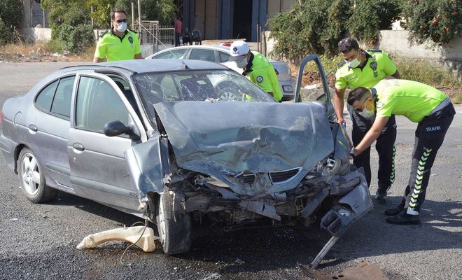 Şanlıurfa'da trafik kazası: 3 yaralı