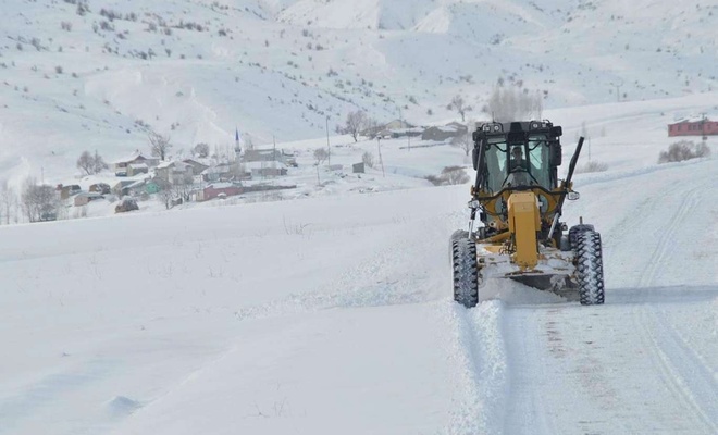 Sivas'ta 6 köy yolu ulaşıma kapandı