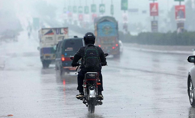 براثر بارش شدید در پاکستان 7 نفر جان باختند
