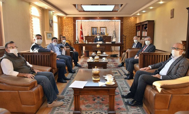 Mardin’de tıp fakültesinin kurulmasını talep eden STK’lardan çalışma ziyaretleri