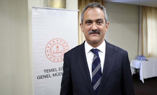 Milli Eğitim Bakanı Mahmut Özer’den öğretmen ataması açıklaması!