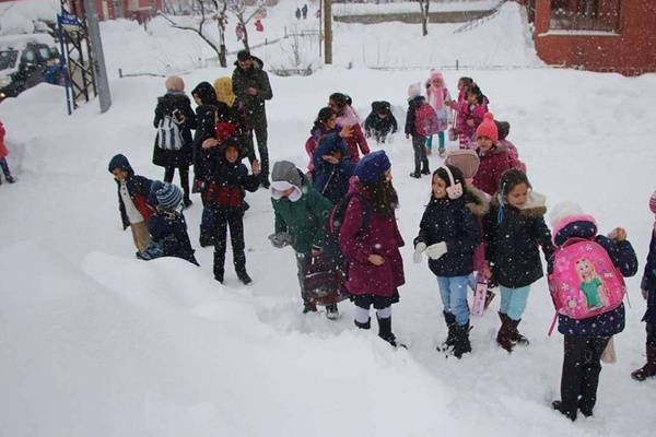 Konya ve Giresun'un birer ilçesinde okullar bugün tatil