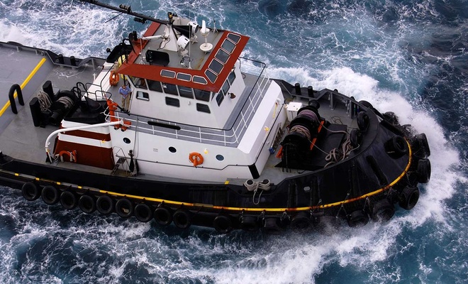 Adriyatik Denizi'nde bir nakliye şirketine ait römorkör battı