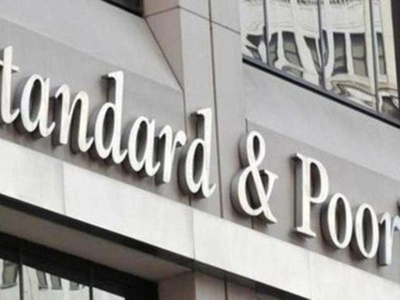 S&P, Türkiye'nin kredi notunu yükseltti