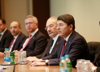 Bakan Tunç, Bosna Hersek Adalet Bakanı ile görüştü