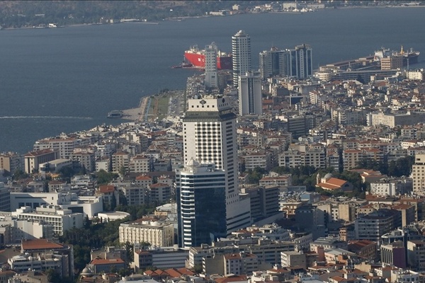 İzmir deki Hilton Oteli depremzedelere açılacak Doğruhaber