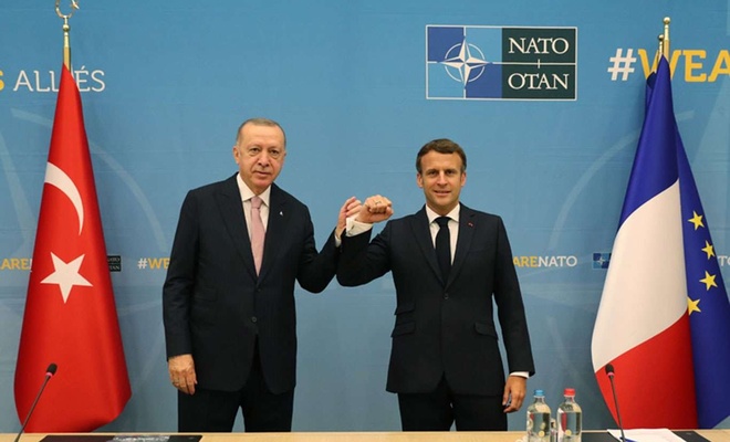 Erdoğan meets with President Macron of France