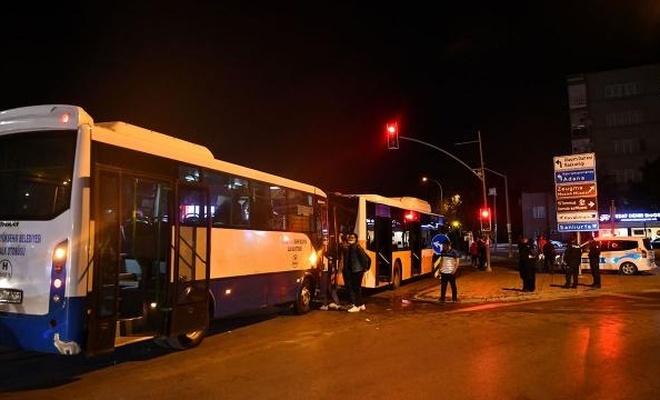 Gaziantep'te iki otobüs çarpıştı