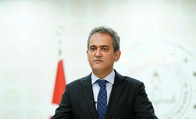 Milli Eğitim Bakanı Mahmut Özer'den açık öğretim sınavları açıklaması