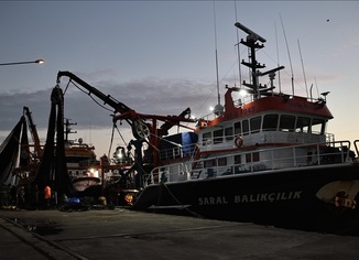 Balıkçılar Sinop Limanı'na sığındı!