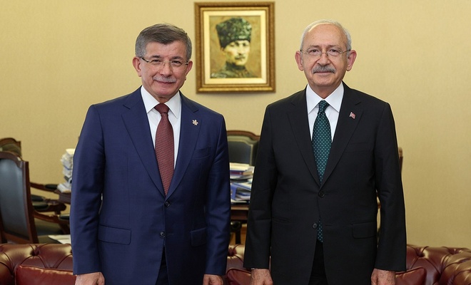 Davutoğlu'undan Kılıçdaroğlu'na ziyaret