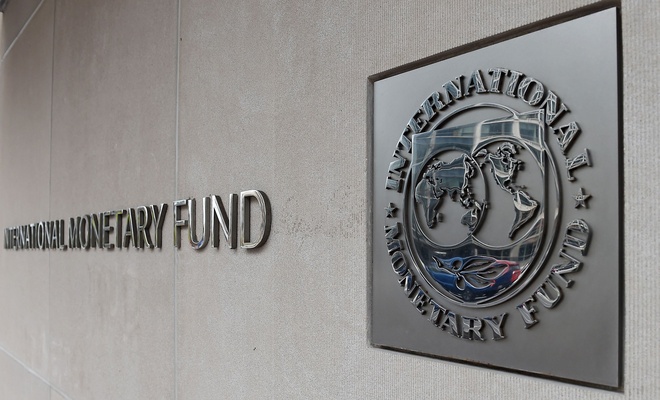 IMF beklentiyi düşürdü!