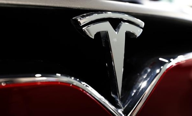 Tesla bir çalışanına 137 milyon dolar tazminat ödeyecek