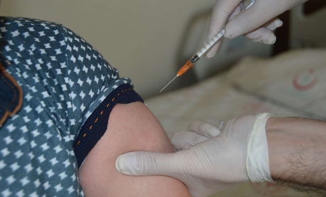 Bakan Koca: "En çok aşı yapılan ülkeler arasında tüm dünyada 7'nci sıradayız"