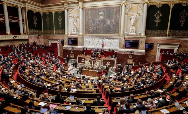 Fransa'da Başbakan Borne'un kurduğu kabine açıklandı