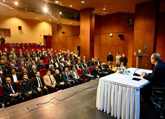 Vali Yavuz muhtar dernekleriyle istişare toplantısı düzenledi