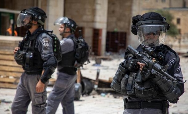 Siyonist işgal çetesi 13 Filistinliyi yaraladı