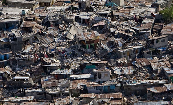 Haiti'deki depremde ölü sayısı 2 bine, yaralı sayısı 10 bine yaklaştı