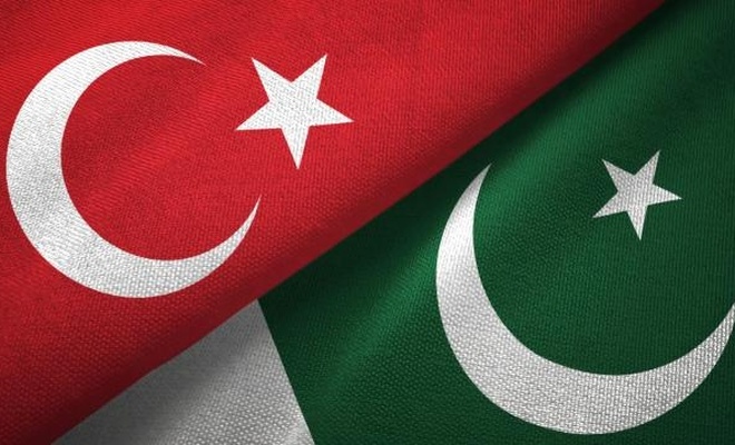 Pakistan ve Türkiye, askeri iş birliğini artırmada mutabık kaldı