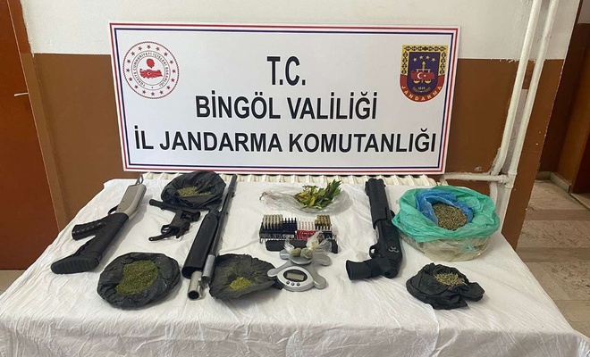 Bingöl’ün Genç ilçesinde silah, mühimmat ve uyuşturucu ele geçirildi