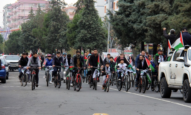 Diyarbakır'da pedallar Filistin için çevirildi