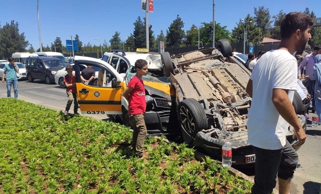 Diyarbakır'daki kazada ağır yaralan bir kişi hayatını kaybetti