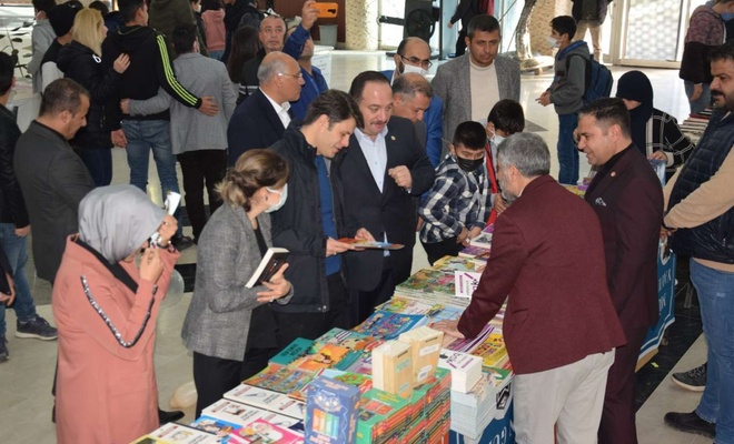 Şanlıurfa'nın Viranşehir ilçesinde kitap fuarının açılışı yapıldı