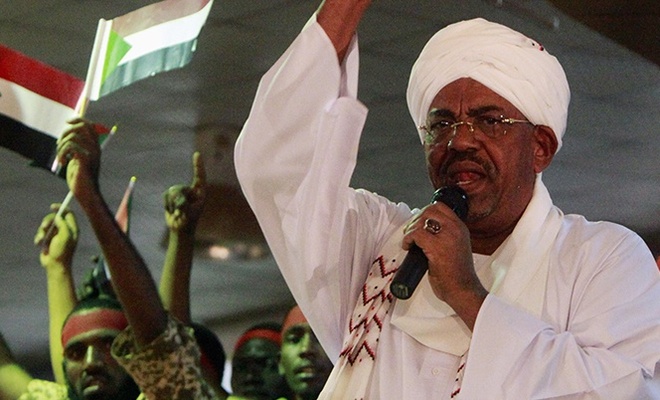 Sudan'da Beşir yönetiminin izleri siliniyor