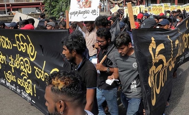Sri Lanka, tarihinin en ağır ekonomik kriziyle karşı karşıya